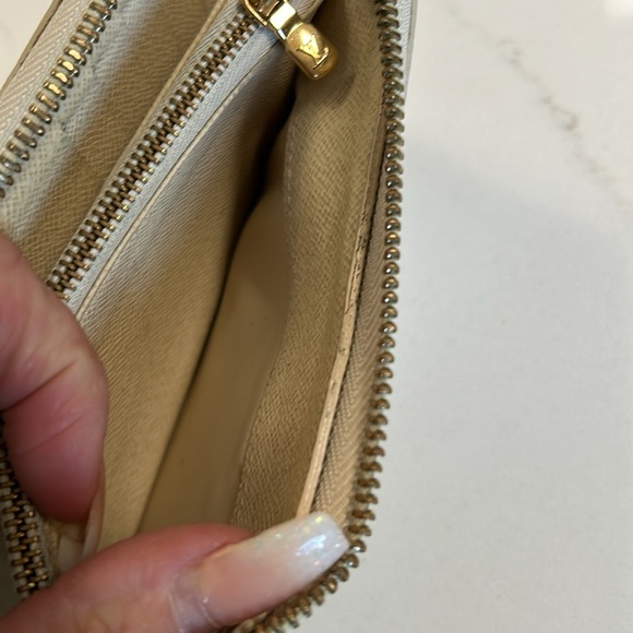 Louis Vuitton Damien Azur Zip Around Wallet - Picture 9 of 13